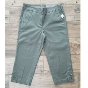 TALBOTS Pedal Pusher capri pants